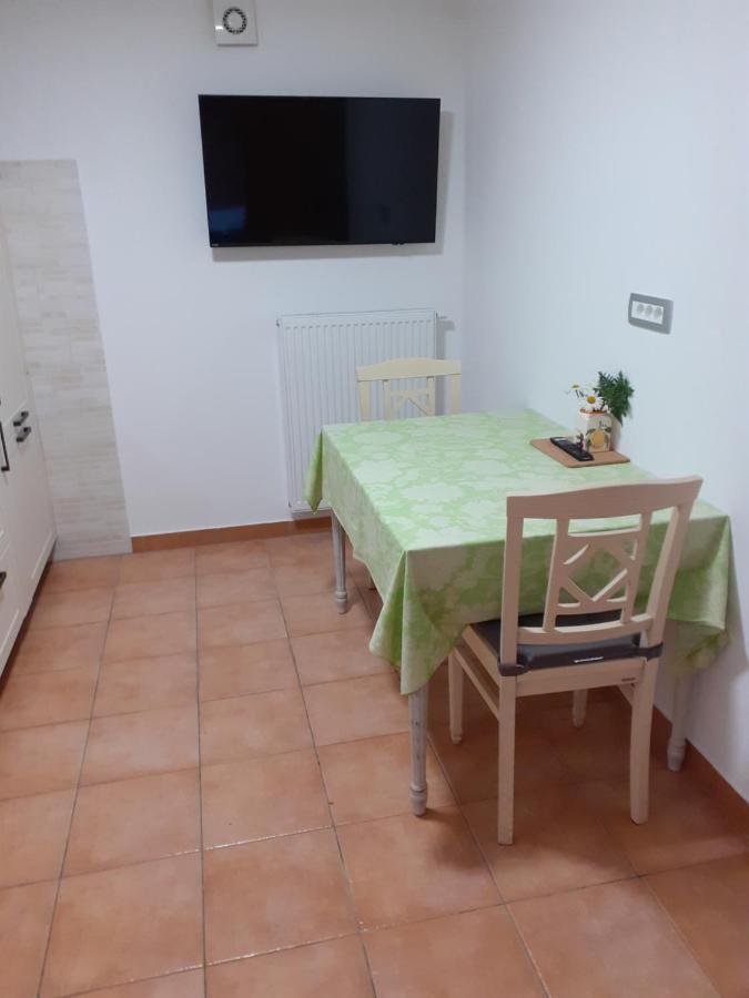 Апартаменты Apartma Elizabeth Srpenica Экстерьер фото